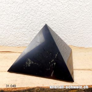 Pyramid Schungit 12 cm x H. 8 cm, 1'000 Gramm