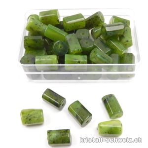 Jade Canada, facettiertes Rohr 9 - 10 x 6 - 7 mm