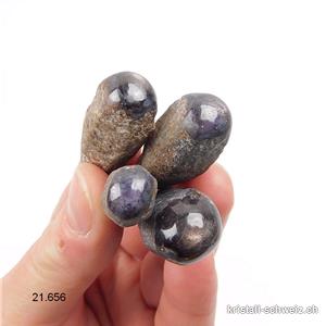 Saphir brut - Corindon violet 4 - 4,5 cm