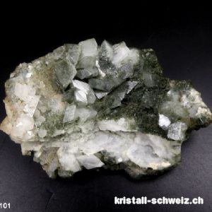 Adular und Chlorit aus Schweiz. Einzelstück