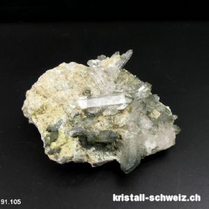 Quarz aus Schweiz mit chlorit. Einzelstück