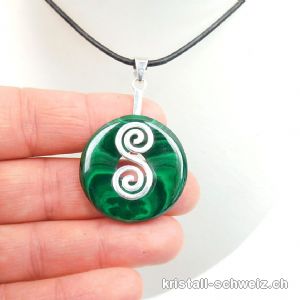 Halskette Malachit Donut 3 cm mit DOPPELSPIRALE Halter aus 925 Silber. Einzelstück