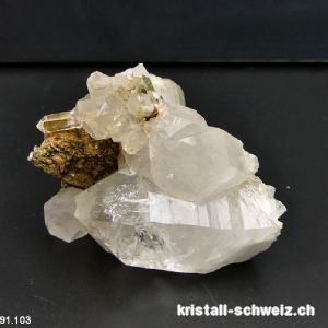 Quarz mit Gestein aus Schweiz. Einzelstück