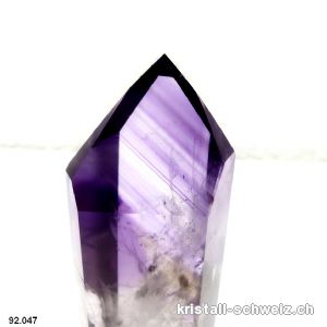  Amethyst poliert mit Fantom. Unikat 105 Gramm. A-Qualität