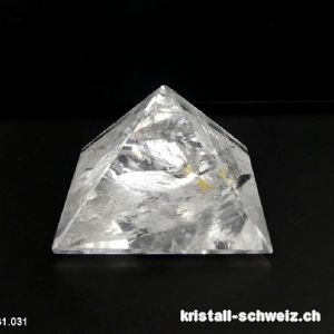 Pyramid Bergkristall, Basis 5,6 x H. 3,7 cm. Unikat