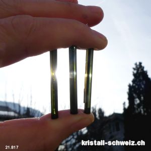 Turmalin grün, Kristallstab fein, ca. 2 - 3 cm