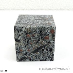 Granat Hornblende in Schiefer Matrix Schweiz, Würfel 5,2 x 5,2 cm. Unikat