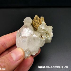 Quarz mit Gestein aus Schweiz. Einzelstück