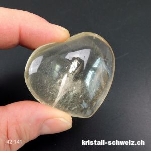 Herz Citrin natur 4,2 x 3,7 cm. Einzelstück 33 Gramm