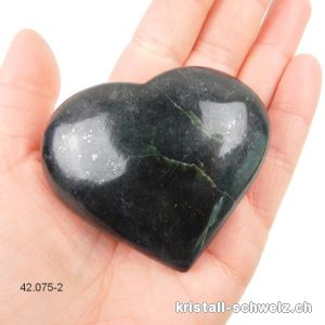 Herz Nephrit Jade aus Afghanistan 6,6 x 5,8 x 2,6 cm. Einzelstück