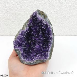 Amethyst aus Brasilien, Geode 10,9 cm. Unikat 670 Gr