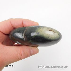 Herz Nephrit Jade aus Afghanistan 8 x 6,5 x 2,6 cm. Einzelstück