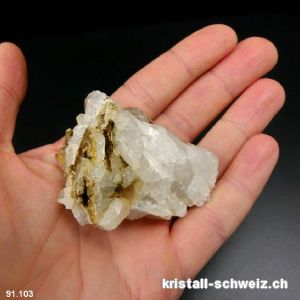 Quarz mit Gestein aus Schweiz. Einzelstück