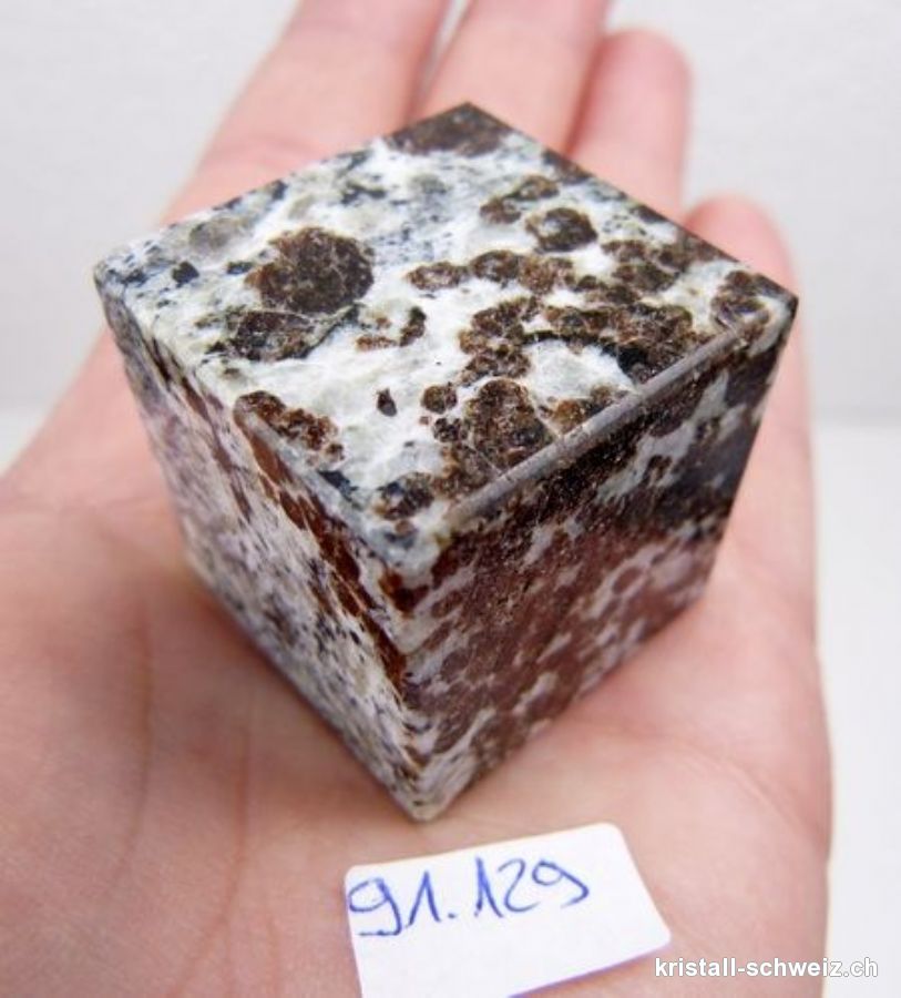 Granat in Gneiss Matrix Schweiz, Würfel 3 x 3 cm. Unikat