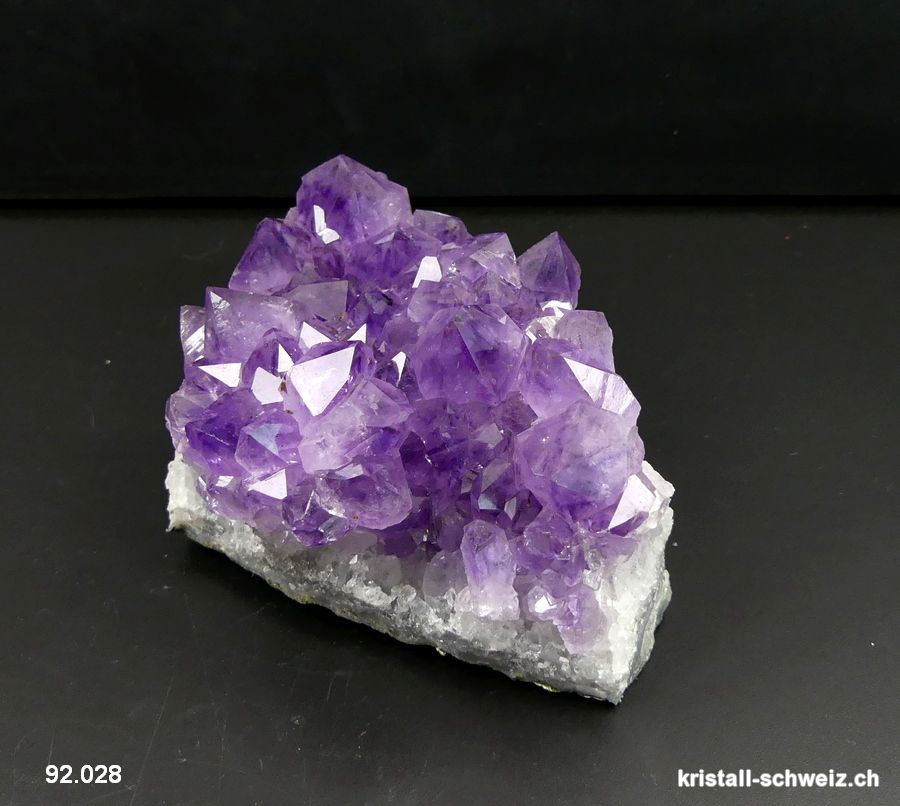 Amethyst aus Brasilien, Gruppe. Einzelstück 456 Gramm