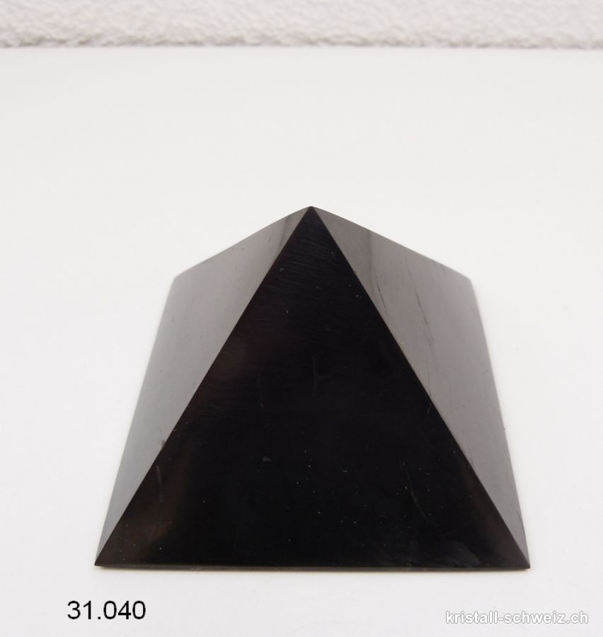 Pyramid Schungit 8 cm x Höhe ca. 5 cm