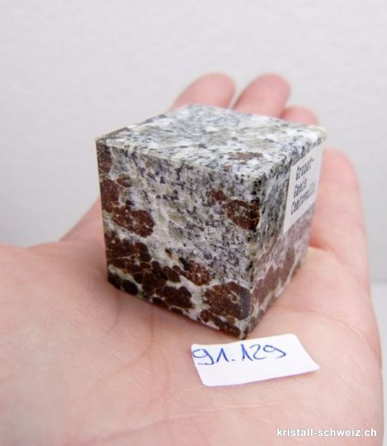 Granat in Gneiss Matrix Schweiz, Würfel 3 x 3 cm. Unikat