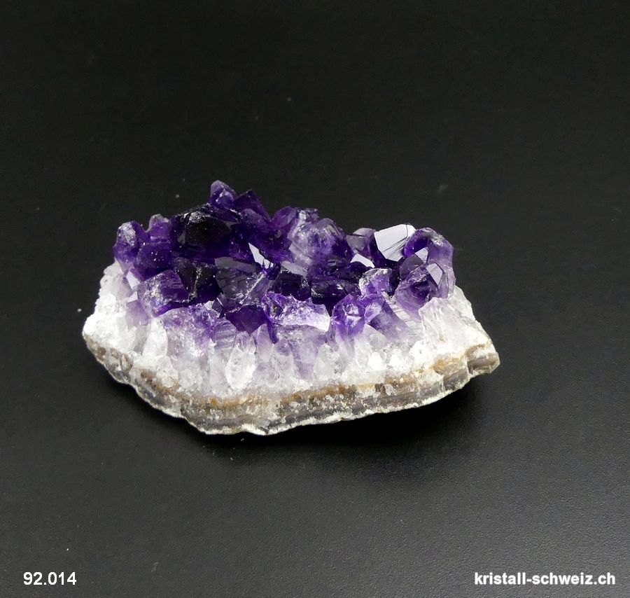 Amethyst aus Uruguay, kleine Gruppe. Einzelstück