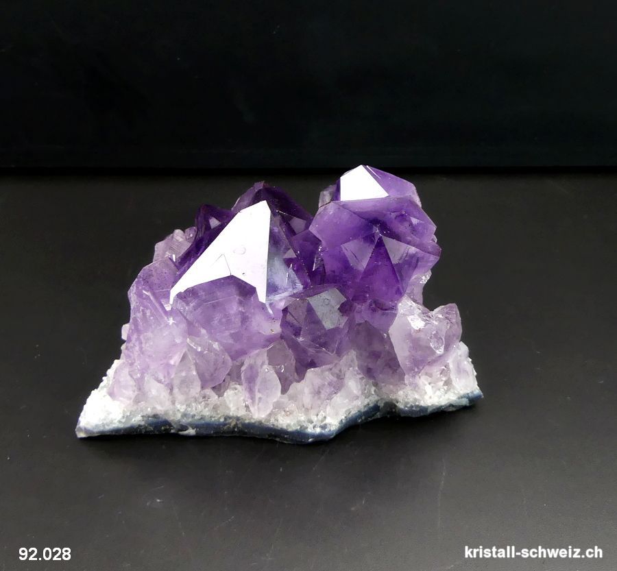 Amethyst aus Brasilien, Gruppe. Einzelstück 368 Gramm