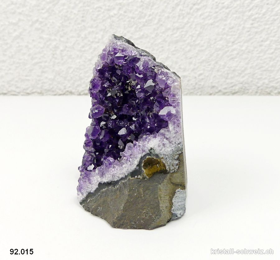 Amethyst aus Brasilien, Geode 6,5 cm. Unikat 132 Gr