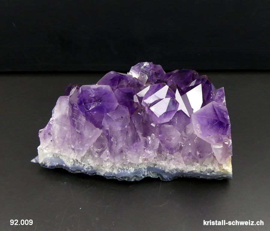 Amethyst aus Brasilien, Gruppe. Einzelstück 768 Gramm