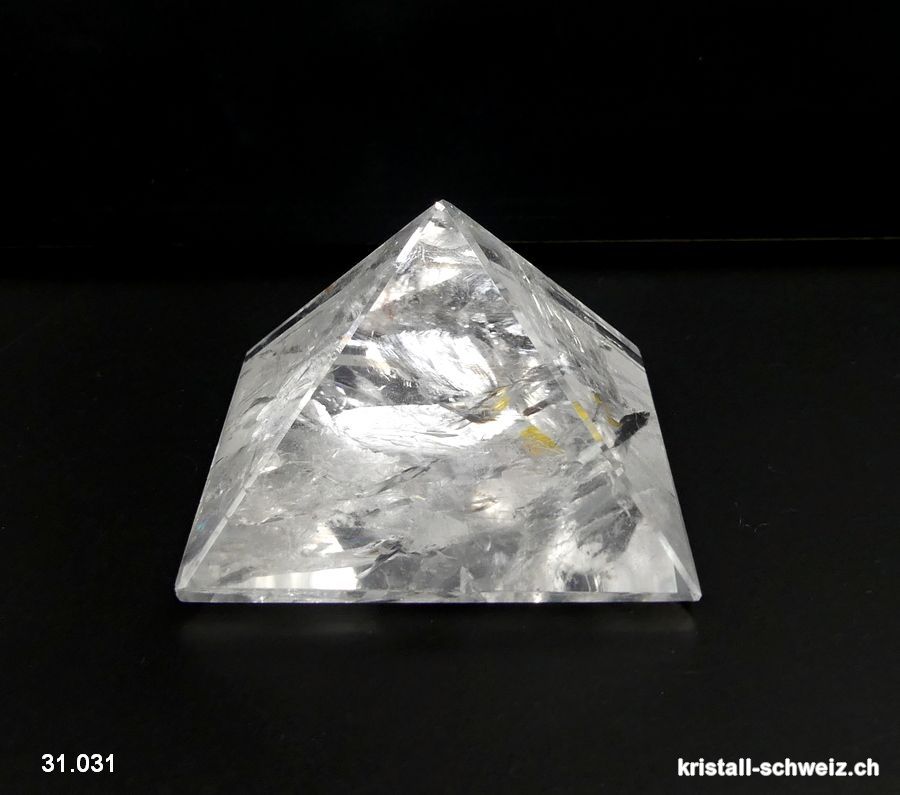 Pyramid Bergkristall, Basis 5,6 x H. 3,7 cm. Unikat