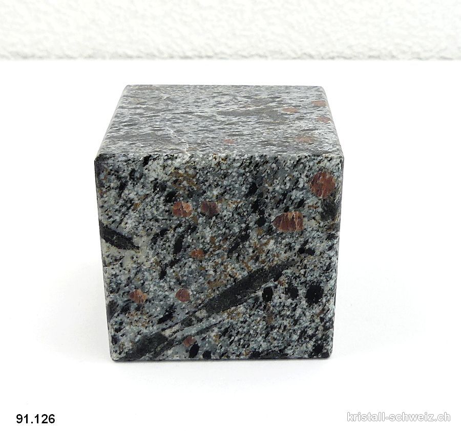 Granat Hornblende in Schiefer Matrix Schweiz, Würfel 5,2 x 5,2 cm. Unikat