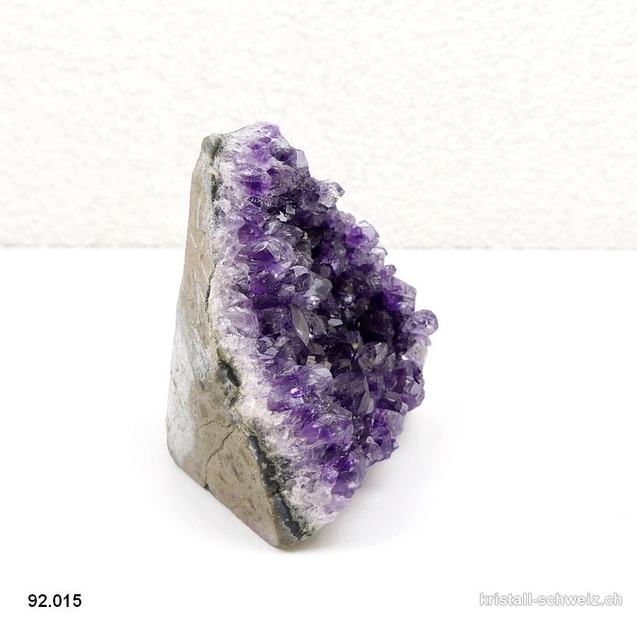 Amethyst aus Brasilien, Geode 6,8 cm. Unikat 233 Gr