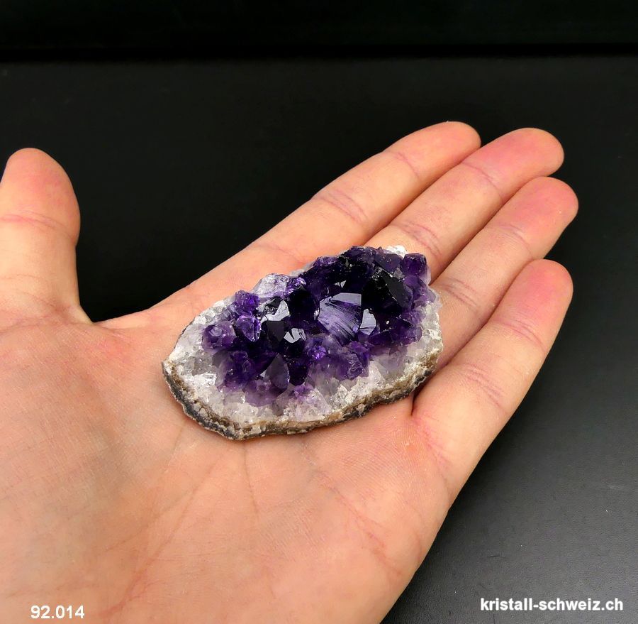 Amethyst aus Uruguay, kleine Gruppe. Einzelstück