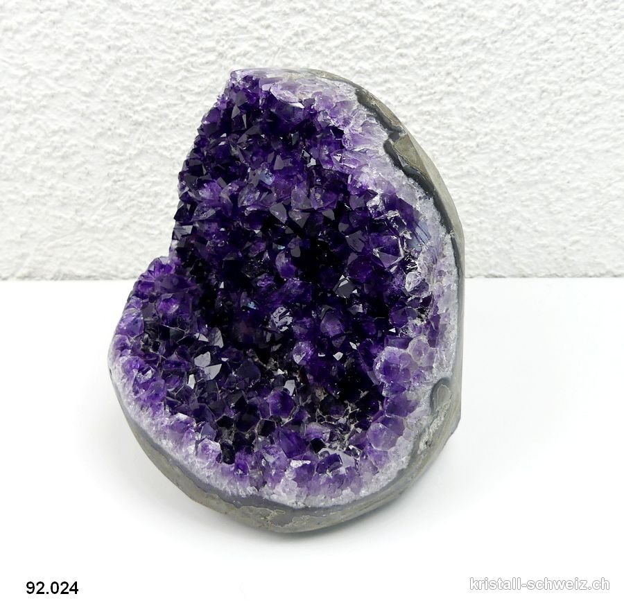 Amethyst aus Brasilien, Druse 10,8 cm. Unikat 1'190 Gramm