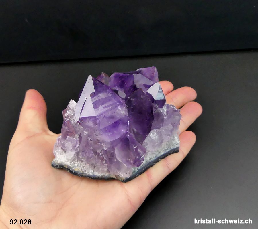 Amethyst aus Brasilien, Gruppe. Einzelstück 368 Gramm