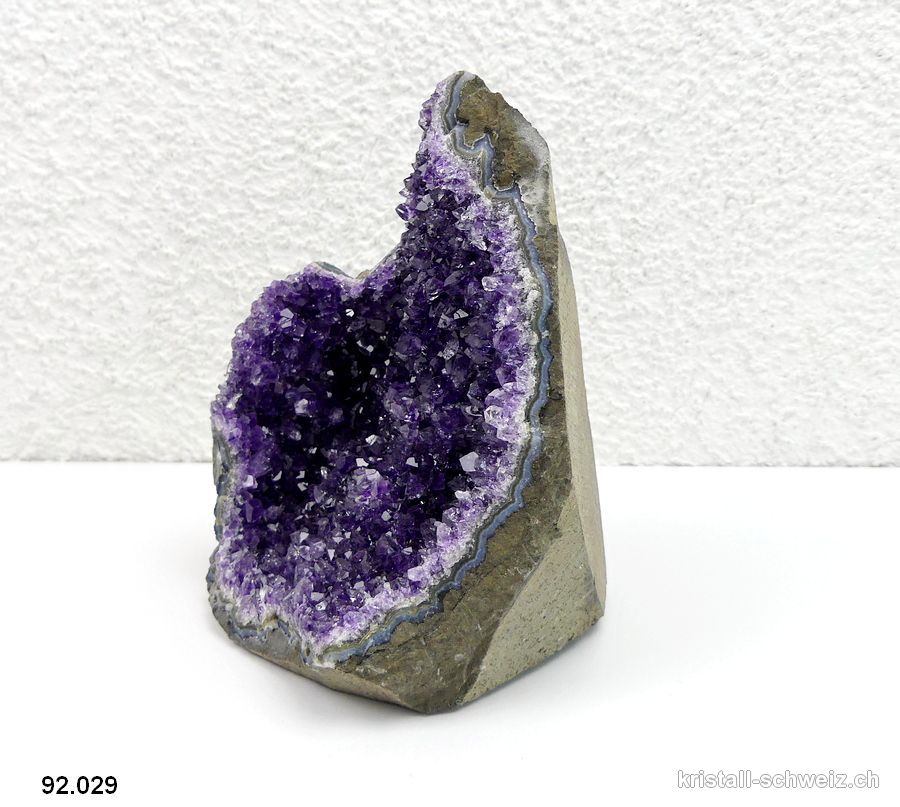 Amethyst aus Brasilien, Geode 10,9 cm. Unikat 670 Gr