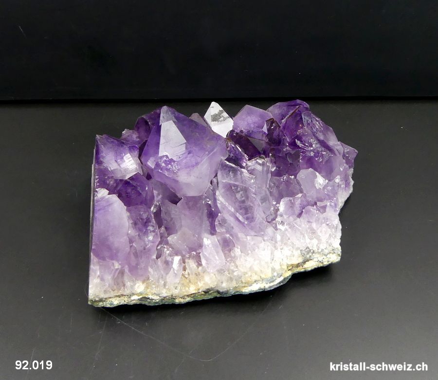 Amethyst aus Brasilien, Gruppe. Einzelstück 870 Gramm