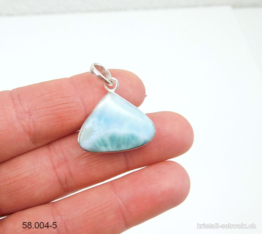 Anhänger Larimar 1,8 x 2,2 cm an Silberfassung. Unikat