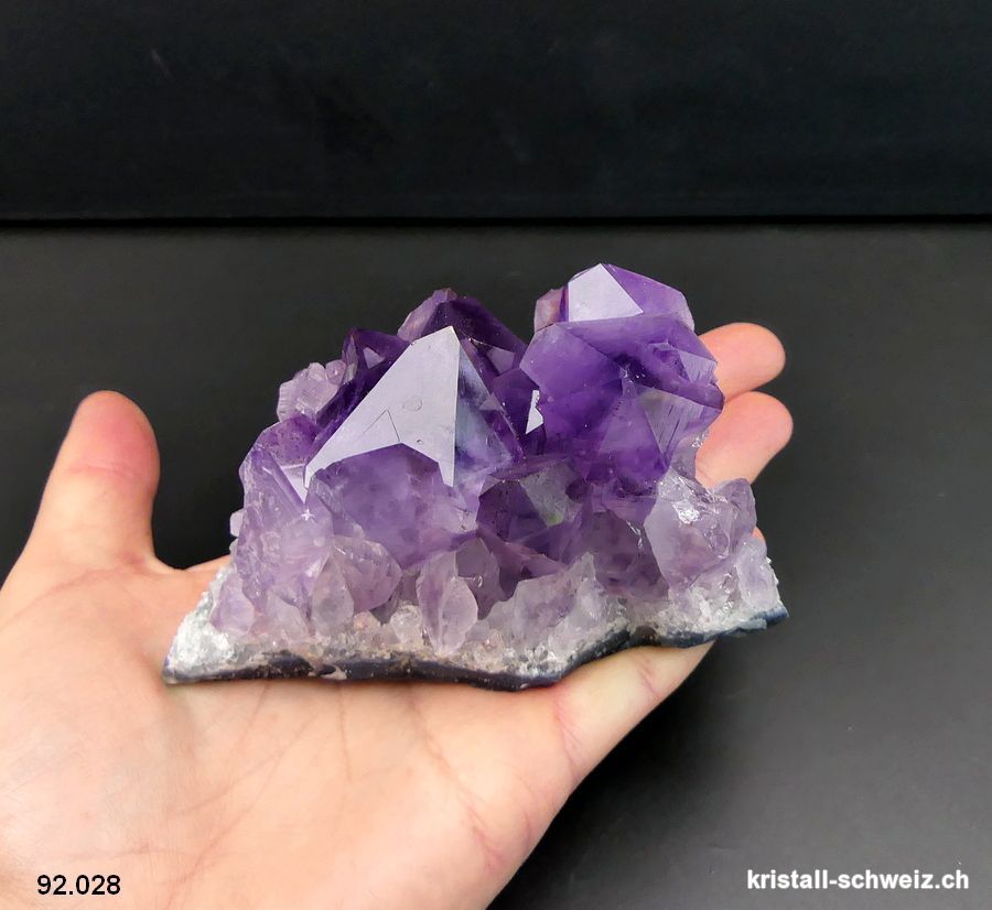 Amethyst aus Brasilien, Gruppe. Einzelstück 368 Gramm