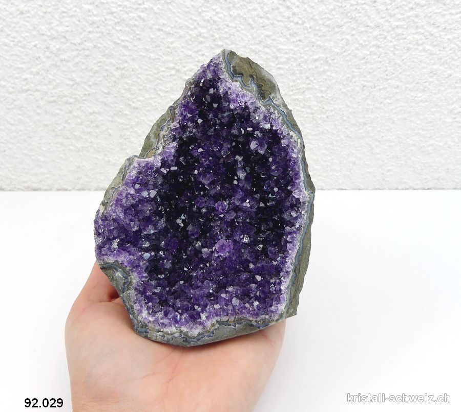 Amethyst aus Brasilien, Geode 10,9 cm. Unikat 670 Gr