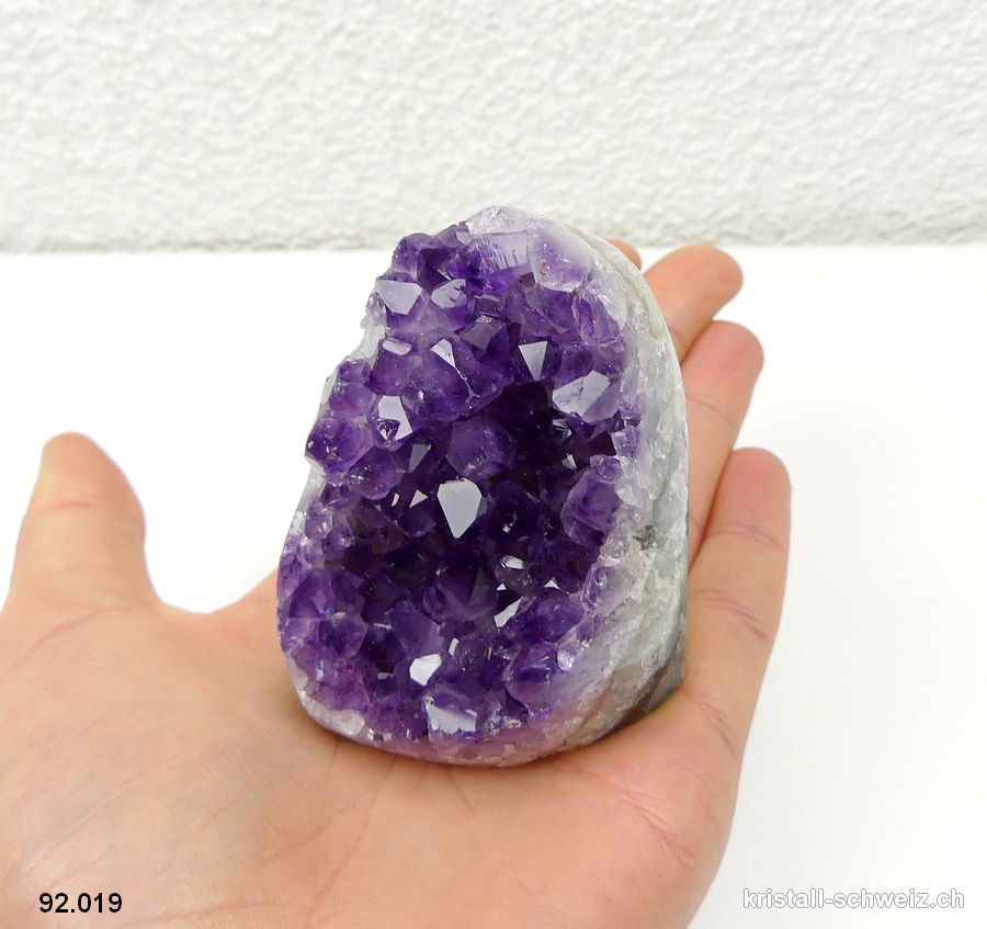 Amethyst aus Brasilien, Geode 6,5 cm. Unikat 226 Gramm