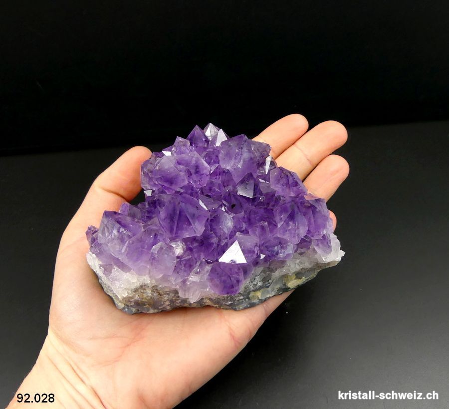 Amethyst aus Brasilien, Gruppe. Einzelstück 456 Gramm