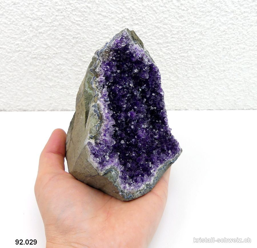 Amethyst aus Brasilien, Geode 10,9 cm. Unikat 670 Gr