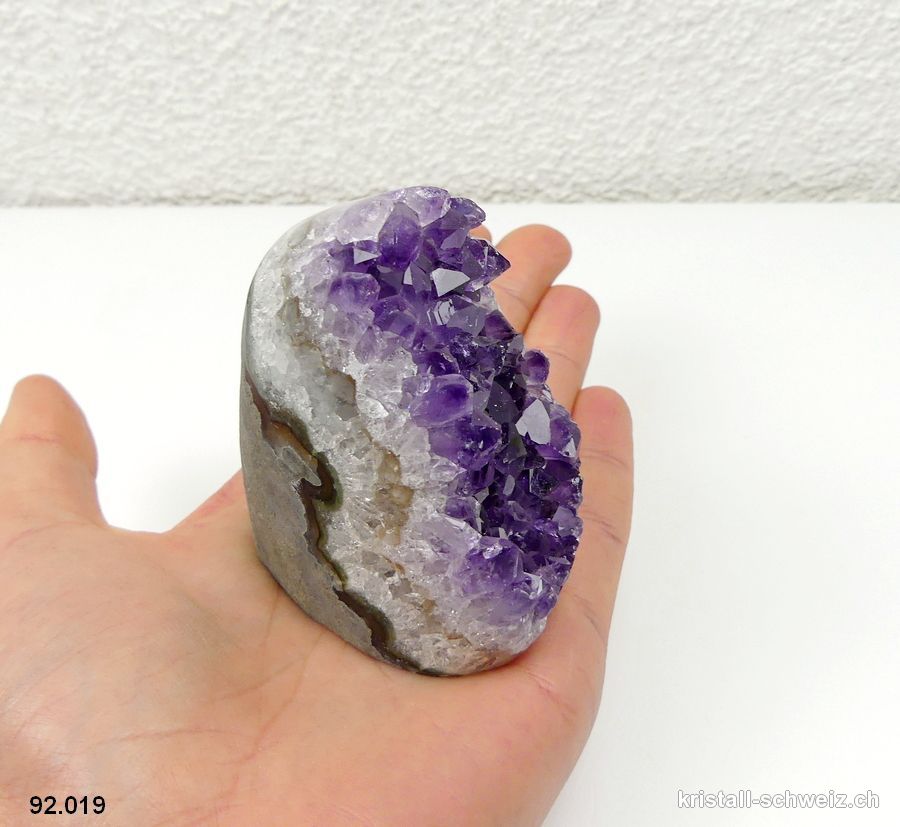 Amethyst aus Brasilien, Geode 6,5 cm. Unikat 226 Gramm