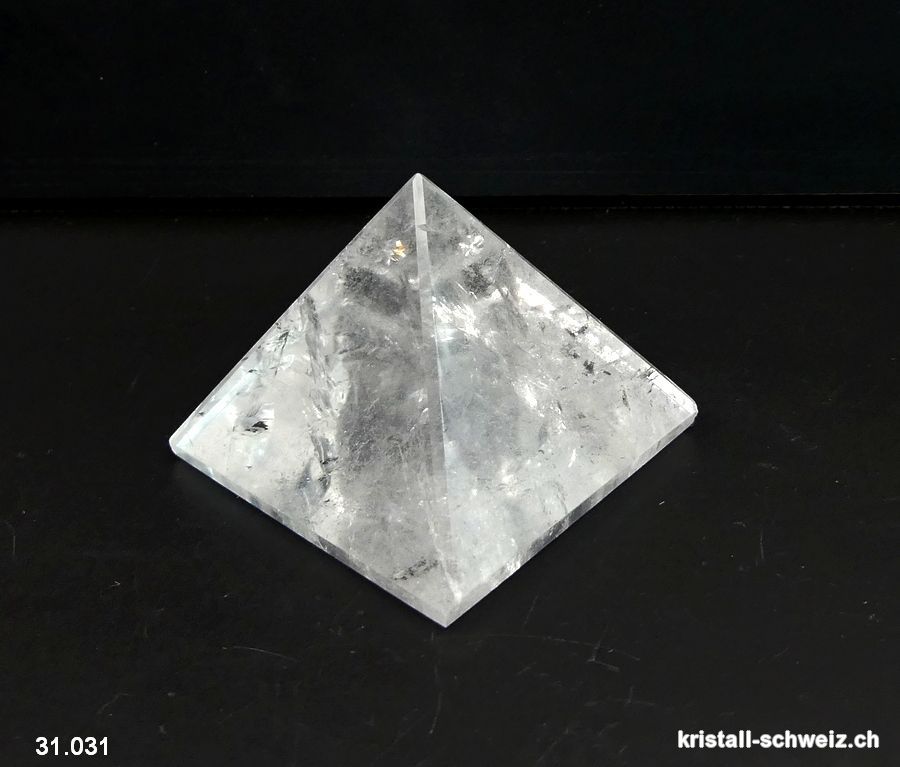 Pyramid Bergkristall, Basis 5 x H. 4 cm. Unikat