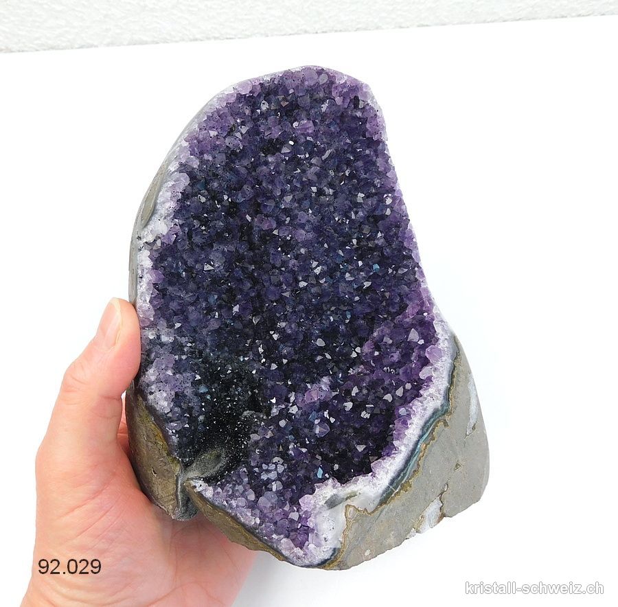 Amethyst aus Brasilien, Geode 15 cm. Unikat 1'369 Gr.