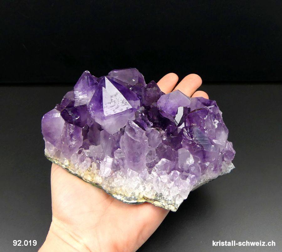 Amethyst aus Brasilien, Gruppe. Einzelstück 870 Gramm